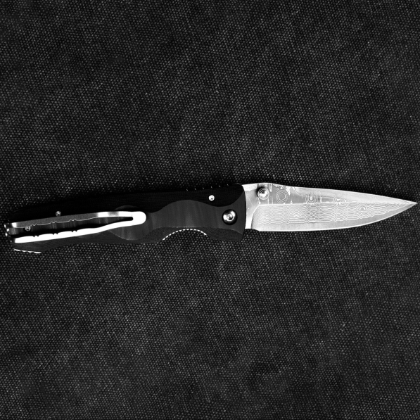 MCUSTA Elite Black Micarta Damascus 8,5 cm - japoński nóż survivalowy składany ze stali damasceńskiej