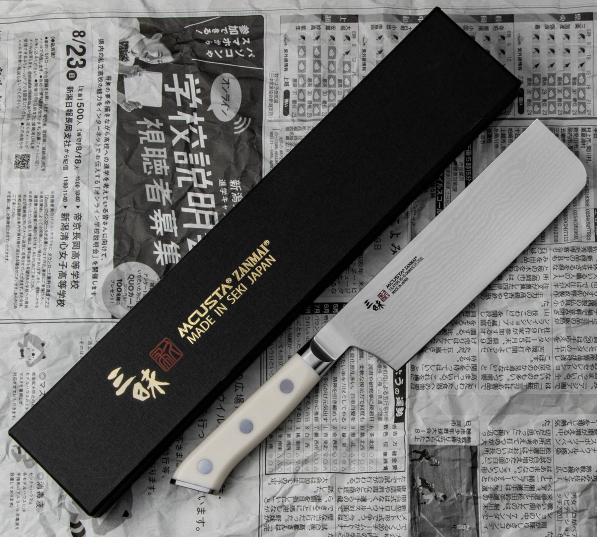 MCUSTA Zanmai Classic Damascus Corian 18 cm - nóż japoński Nakiri do warzyw ze stali damasceńskiej