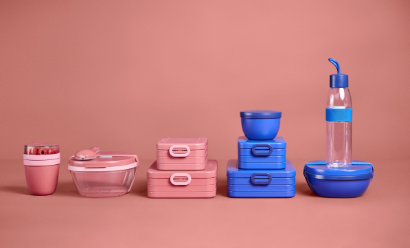 MEPAL Ellipse Saladbox Vivid Blue 1,9 l - lunch box / śniadaniówka plastikowa dwukomorowa z pojemnikiem na sos