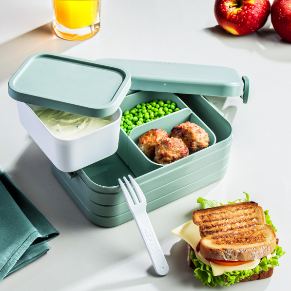 MEPAL Take a Break 0,9 l - lunch box / śniadaniówka plastikowa z dwoma pojemnikami i widelcem