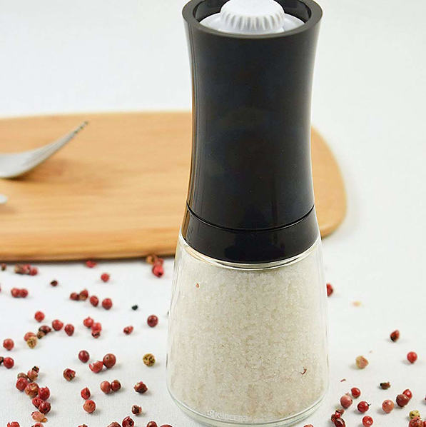 KYOCERA Regular 16 cm czarny – młynek do soli i pieprzu ceramiczny ręczny