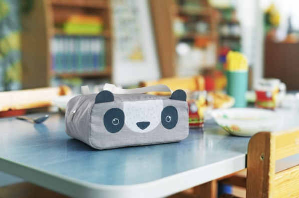 MONBENTO Wonder Panda 30 x 22 cm - torba na lunch termoizolacyjna poliestrowa dla dzieci