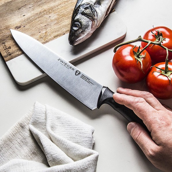 ZWIEGER Practi Plus czarny 20 cm - nóż szefa kuchni ze stali nierdzewnej