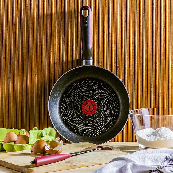 TEFAL Soft 49301 24 cm czarna - patelnia nieprzywierająca