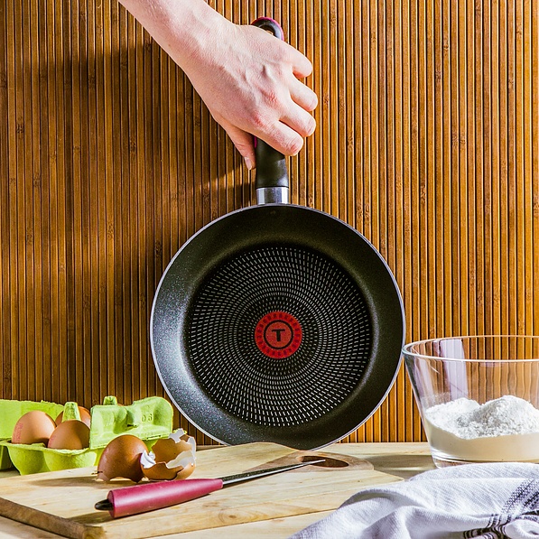 TEFAL Soft 49301 24 cm czarna - patelnia nieprzywierająca