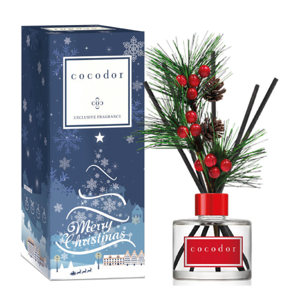 Patyczki zapachowe świąteczne z dyfuzorem COCODOR CHRISTMAS LEAVES PINE AND CEDARWOOD 120 ml