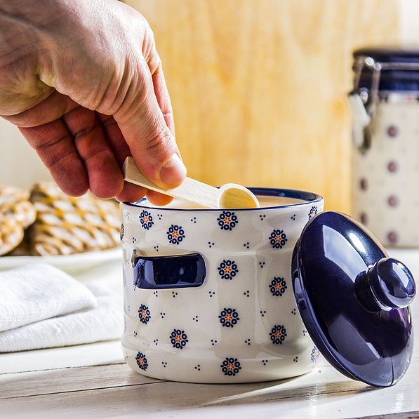 Pojemnik ceramiczny na sól FOLKLOR KÓŁKA KREMOWY 0,5 l