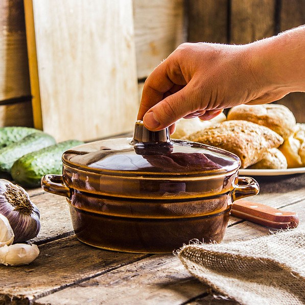 Pojemnik na smalec kamionkowy z pokrywką KRYSTYNKA LARD BRĄZOWY 0,9 l