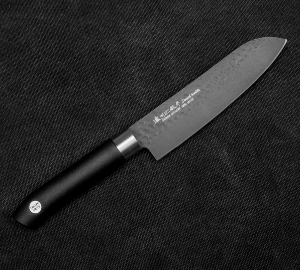SATAKE Sword Smith Black 15 cm czarny - nóż Santoku ze stali nierdzewnej 