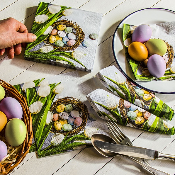 Serwetki papierowe wielkanocne PAW EGGS AND TULIPS BIAŁE 20 szt.