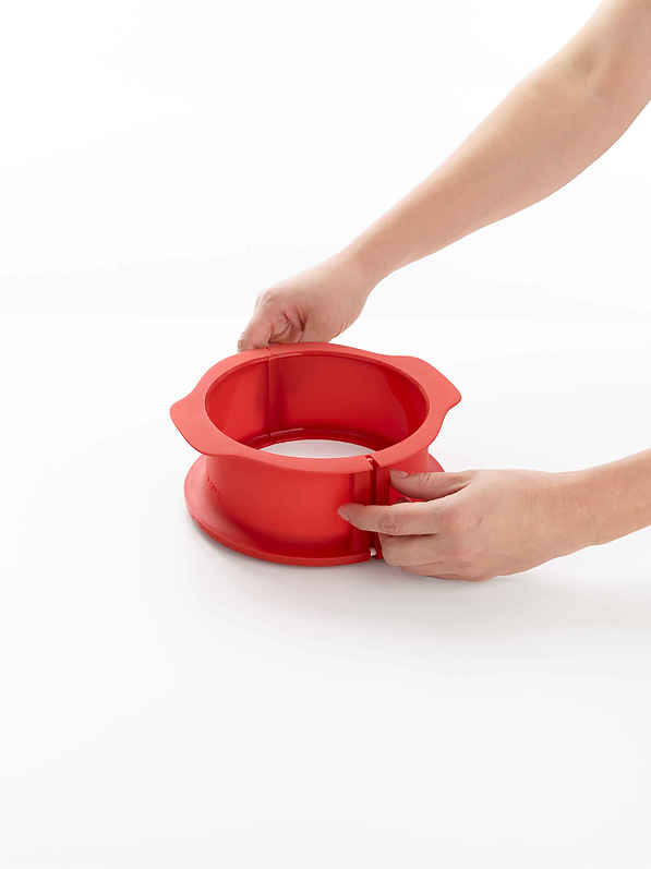 LEKUE Duo Red 15 cm czerwona - tortownica okrągła z wyjmowanym dnem silikonowa