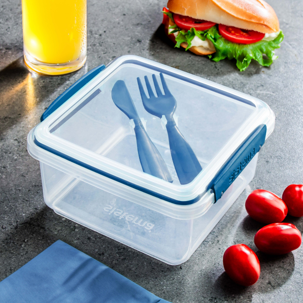 SISTEMA To Go Lunch Plus 1,2 l - lunch box / śniadaniówka plastikowa ze sztućcami