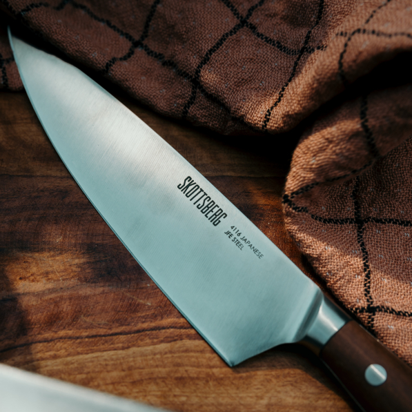 SKOTTSBERG 15 cm - japoński nóż szefa kuchni ze stali nierdzewnej