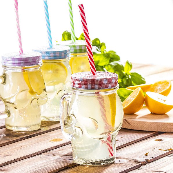 Słoik do koktajli i smoothie szklany z uchem i słomką DRINK JAR CZASZKA CZERWONY 350 ml