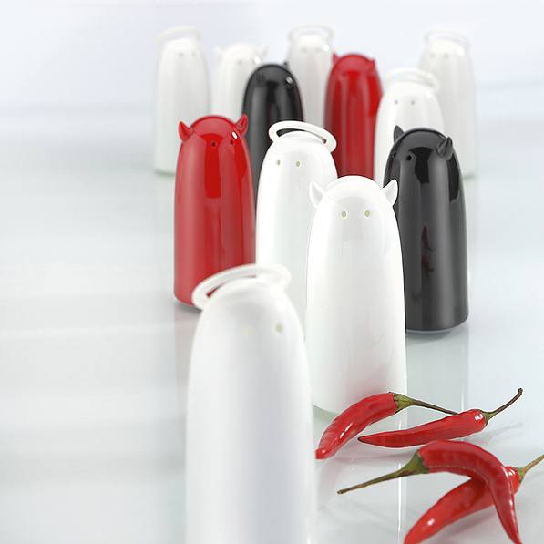 KOZIOL Spices biało czerwone - solniczka i pieprzniczka plastikowe