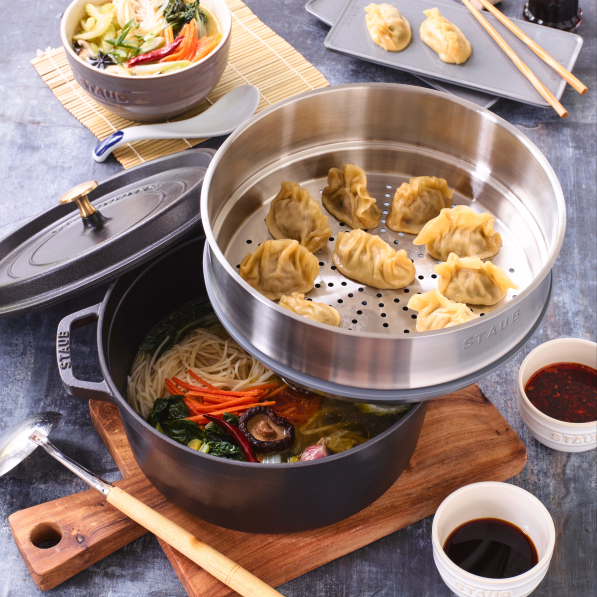 STAUB La Cocotte 3,8 l - garnek do gotowania na parze żeliwny z pokrywką