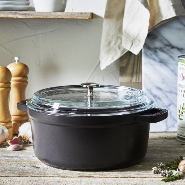 STAUB La Cocotte 3,8 l - garnek żeliwny z pokrywką