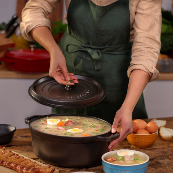 STAUB La Cocotte Oval 3,2 l czarny - garnek żeliwny/brytfanna z pokrywką