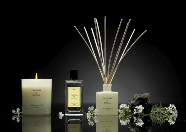 Świeca zapachowa sojowa w słoiku CERERIA MOLLA BOUTIQUE VERBENA DI SICILIA 230 g