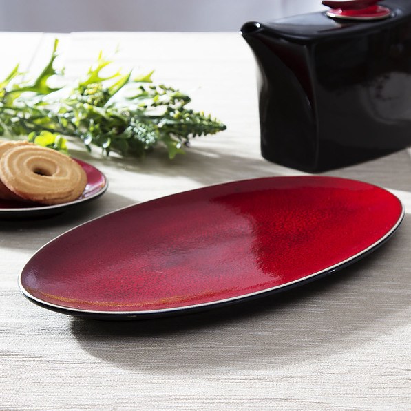 Talerz dekoracyjny ceramiczny TWO PEOPLE RED 36 cm