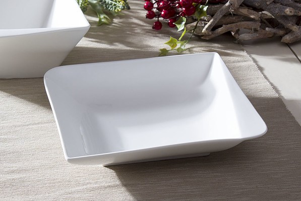 Talerz obiadowy głęboki porcelanowy HOME DELUX QUATRE BIAŁY 21 x 21 cm