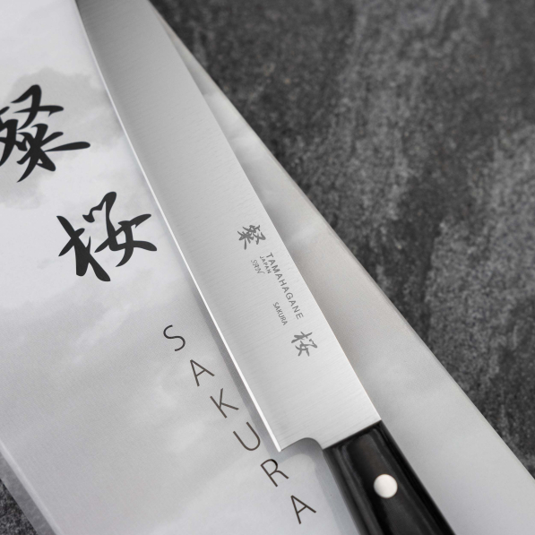TAMAHAGANE Sakura 18 cm - nóż japoński do porcjowania mięsa ze stali nierdzewnej