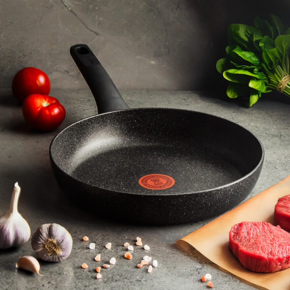 TEFAL Black Stone 26 cm czarna - patelnia nieprzywierająca
