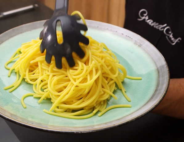 TESCOMA GrandCHEF Plus 34,5 cm czarna - łyżka do spaghetti / makaronu nylonowa
