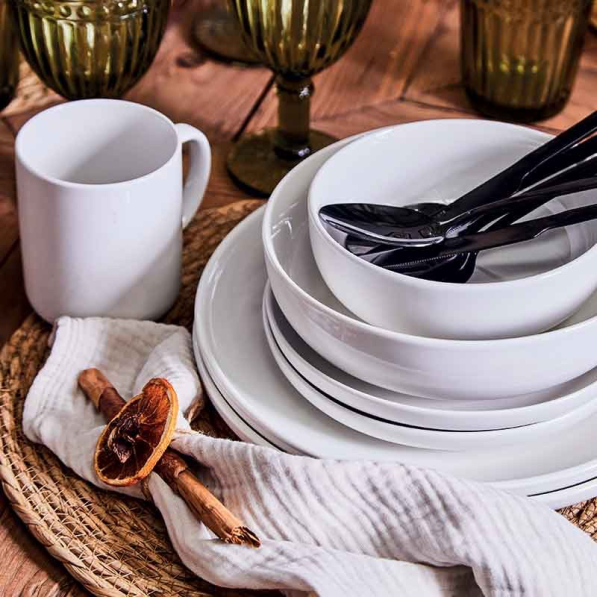 TOGNANA Edge Bianco 0,65 l - miska / salaterka porcelanowa