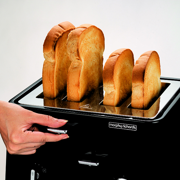 MORPHY RICHARDS Aspect 1800 W czarny - toster / opiekacz do kanapek elektryczny stalowy