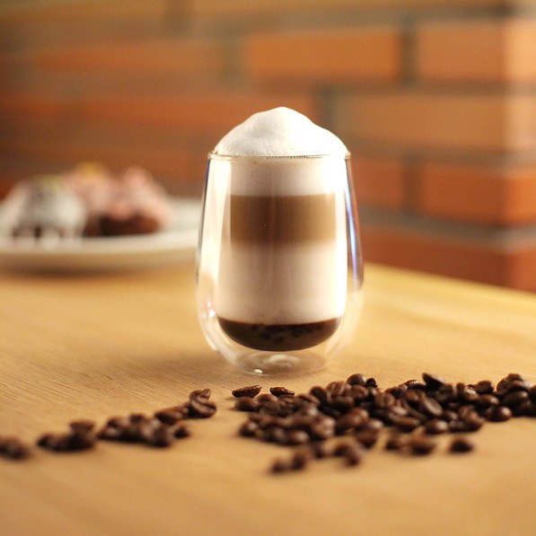 VIALLI DESIGN Amo White 400 ml 6 szt. - szklanki do kawy i herbaty szklane z podwójnymi ściankami i słomkami
