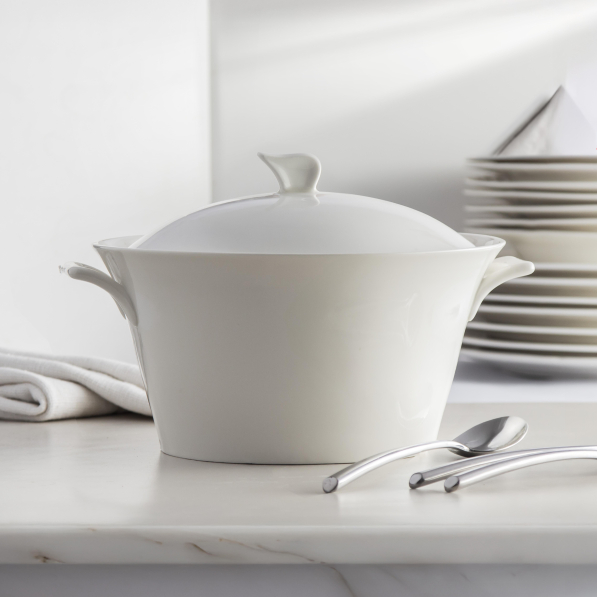 Waza do zupy porcelanowa 2 l
