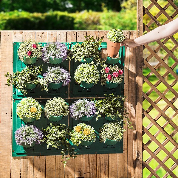 Wieszaki na doniczki plastikowe GARDEN FLOWERS ZIELONE 4 szt.