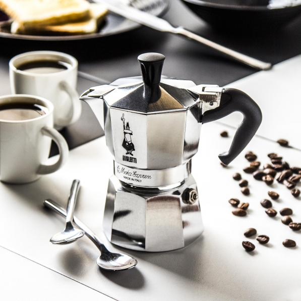 BIALETTI Moka Express na 2 filiżanki espresso (2 tz) - włoska kawiarka aluminiowa ciśnieniowa