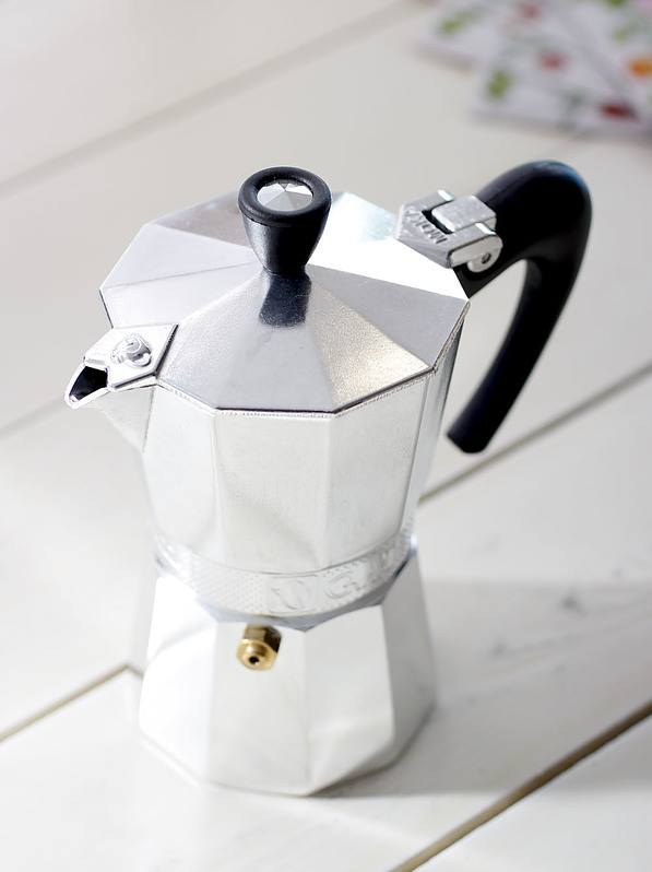 GAT Aroma VIP 2 filiżanki espresso (2 tz) - włoska kawiarka aluminiowa ciśnieniowa