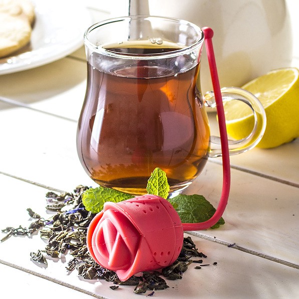 Zaparzacz do herbaty silikonowy SILICO RÓŻYCZKA CZERWONY