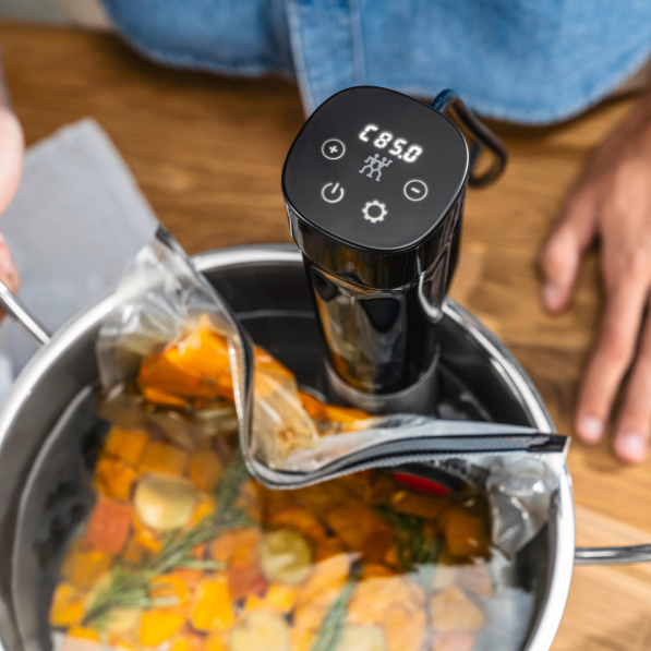 ZWILLING Enfinigy 1200 W czarny - cyrkulator Sous Vide do gotowania