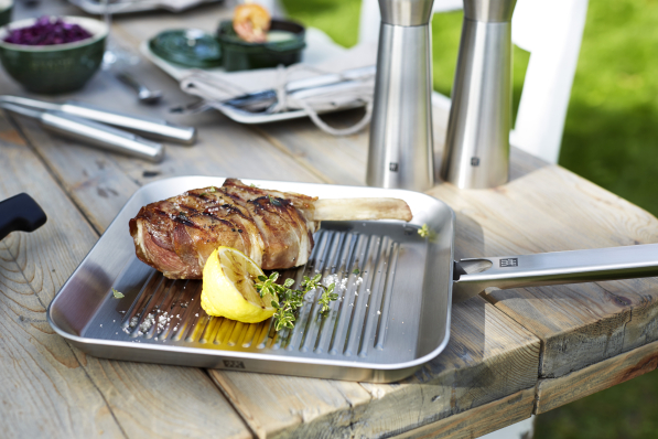 ZWILLING Plus 24 x 24 cm - patelnia grillowa ze stali nierdzewnej