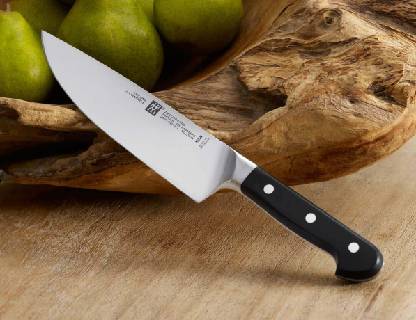 ZWILLING Pro 26 cm - nóż szefa kuchni ze stali węglowej
