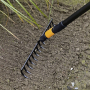 FISKARS QuikFit Soil Rake czarne - grabie 14-zębne stalowe