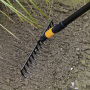 FISKARS QuikFit Soil Rake czarne - grabie 14-zębne stalowe