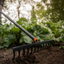 FISKARS Solid Soil Rake czarne - grabie 14-zębne do gleby stalowe z trzonkiem