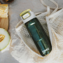 KAMBUKKA Elton Olive Green 750 ml zielona - butelka na wodę i napoje tritanowa