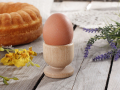 Kieliszek na jajko drewniany NATURAL