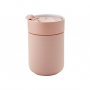 LADELLE Eco Travel Mug 330 ml jasnoróżowy - kubek kamionkowy z pokrywką
