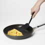 OXO Good Grips 34,5 cm czarna - łopatka kuchenna do omletów silikonowa