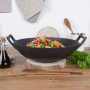 Patelnia / Wok żeliwny 36 cm