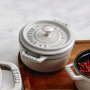 STAUB Gift Giving 200 ml szara - kokilka / naczynie do zapiekania ceramiczne z pokrywką