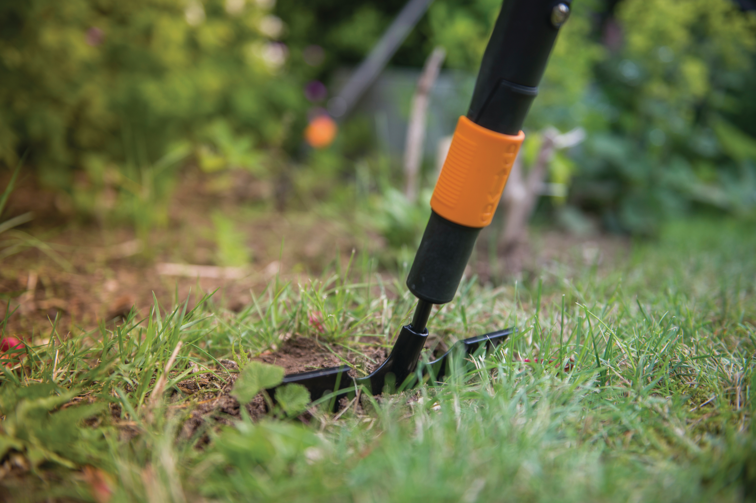 Fiskars lawn edger discount